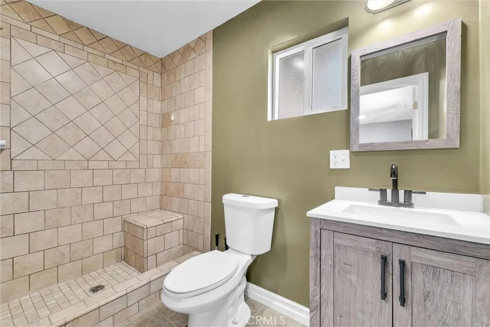 1080 1st Norco, CA 92860