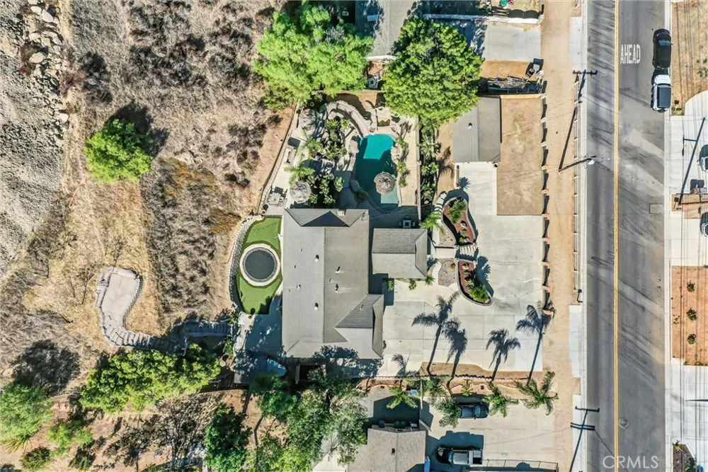 1080 1st Norco, CA 92860