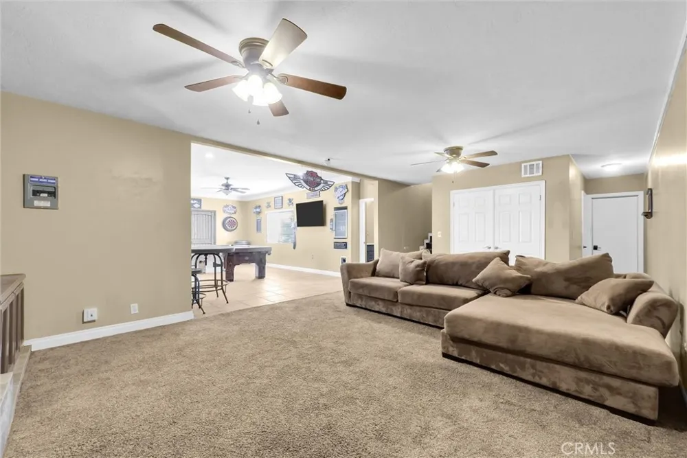 1080 1st Norco, CA 92860
