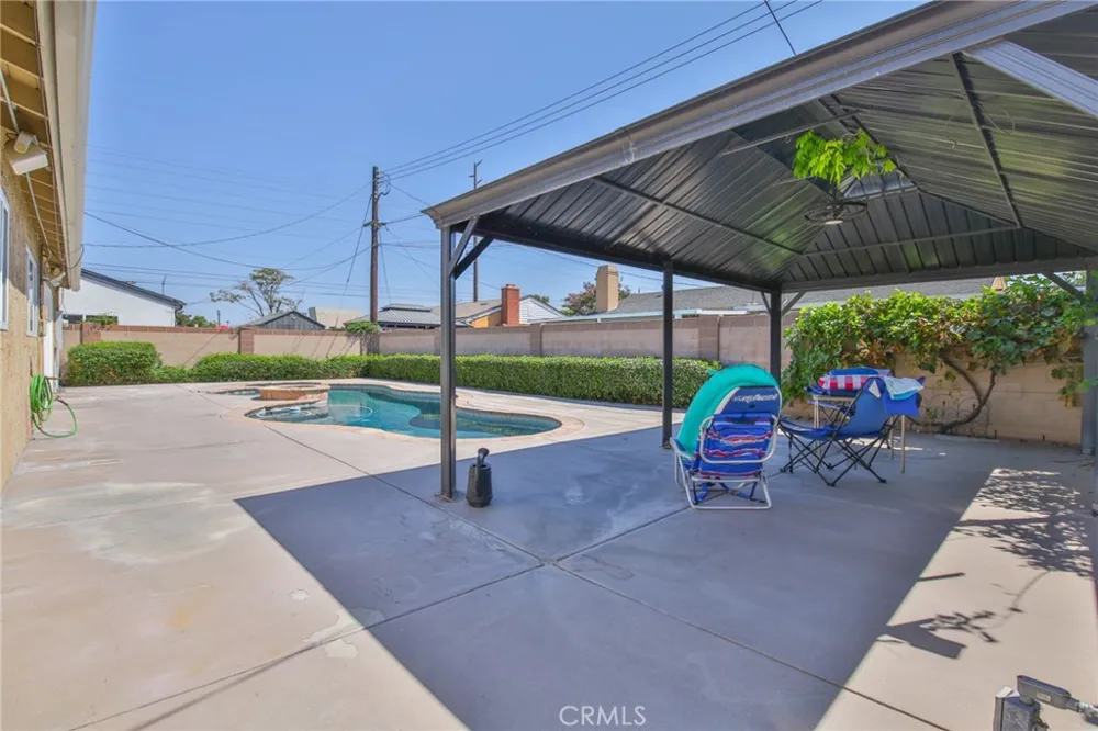 10012 St Stephen Cypress, CA 90630