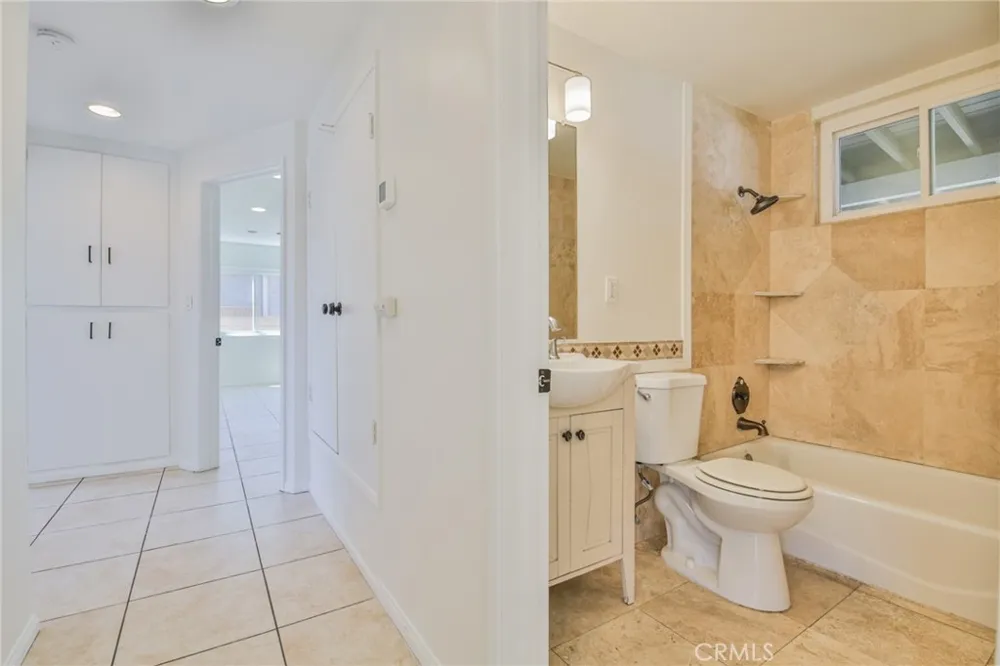 10012 St Stephen Cypress, CA 90630