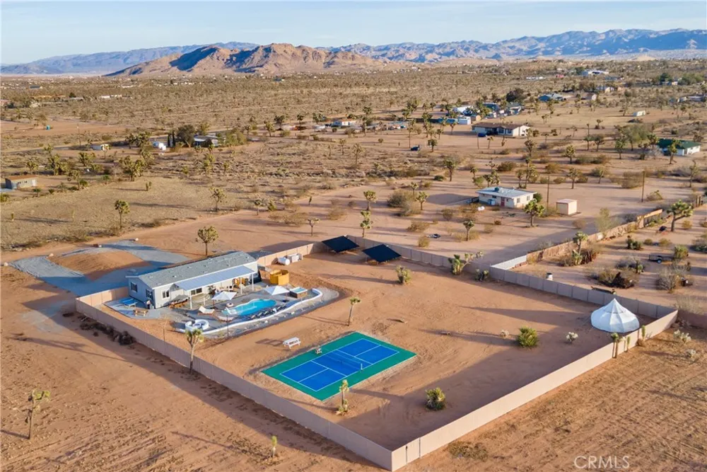 2848 Harmony Yucca Valley, CA 92284