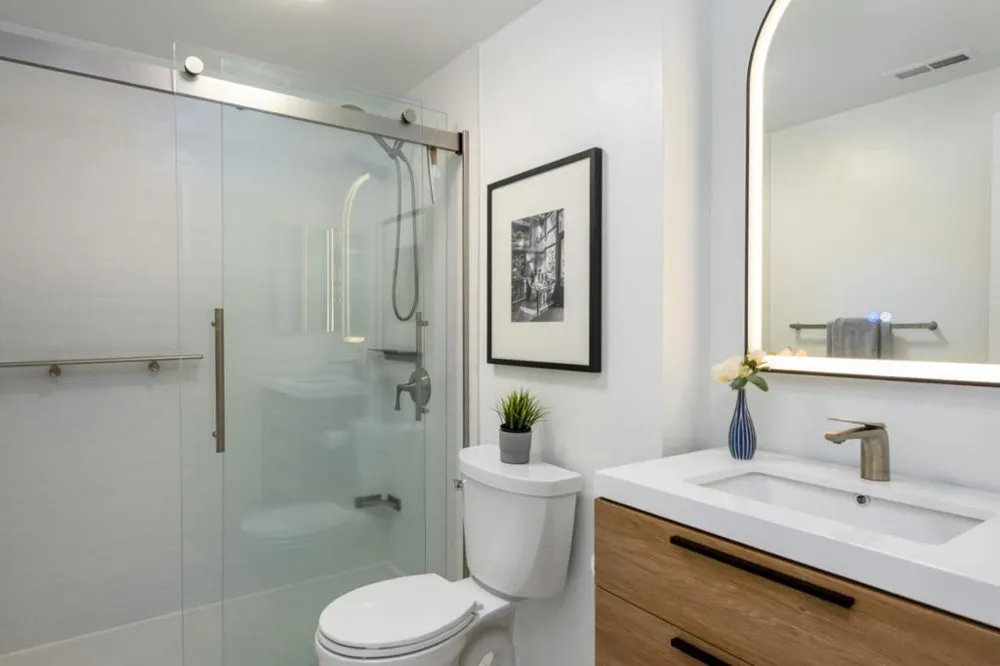 1100 Sharon Park Drive #13 Menlo Park, CA 94025