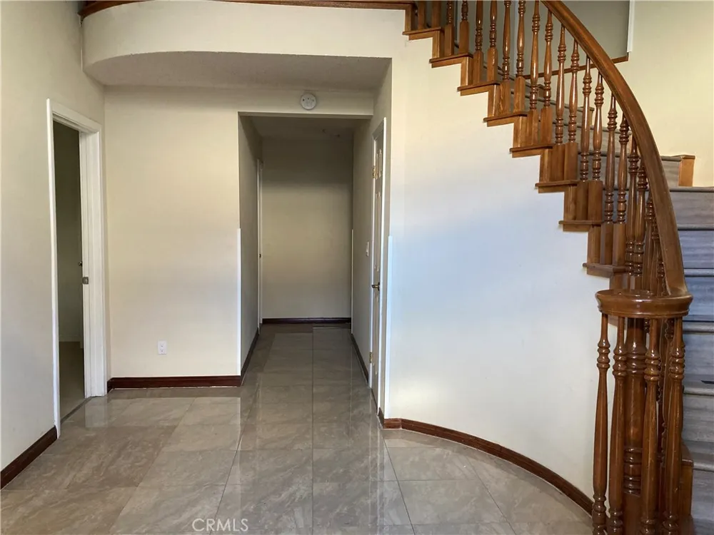 409 S Marguerita Avenue Alhambra, CA 91803
