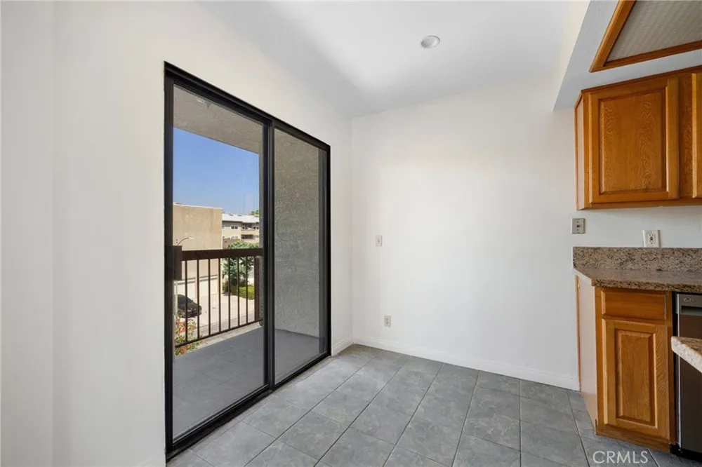 1134 Campbell #307 Glendale, CA 91207
