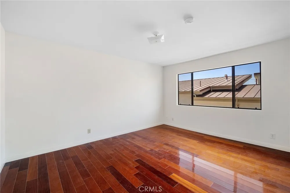 1134 Campbell #307 Glendale, CA 91207
