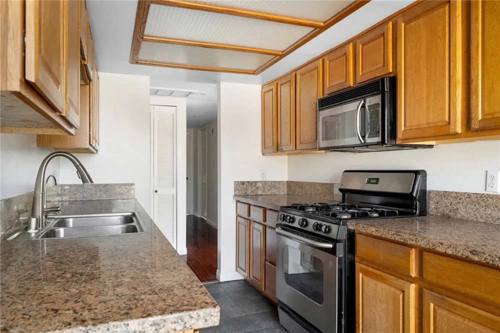 1134 Campbell #307 Glendale, CA 91207