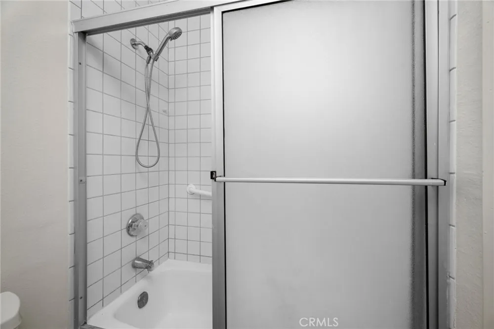 1134 Campbell #307 Glendale, CA 91207