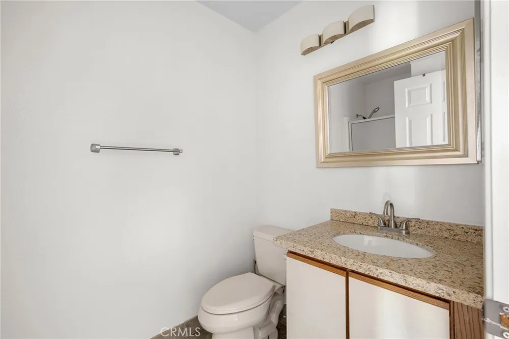 1134 Campbell #307 Glendale, CA 91207
