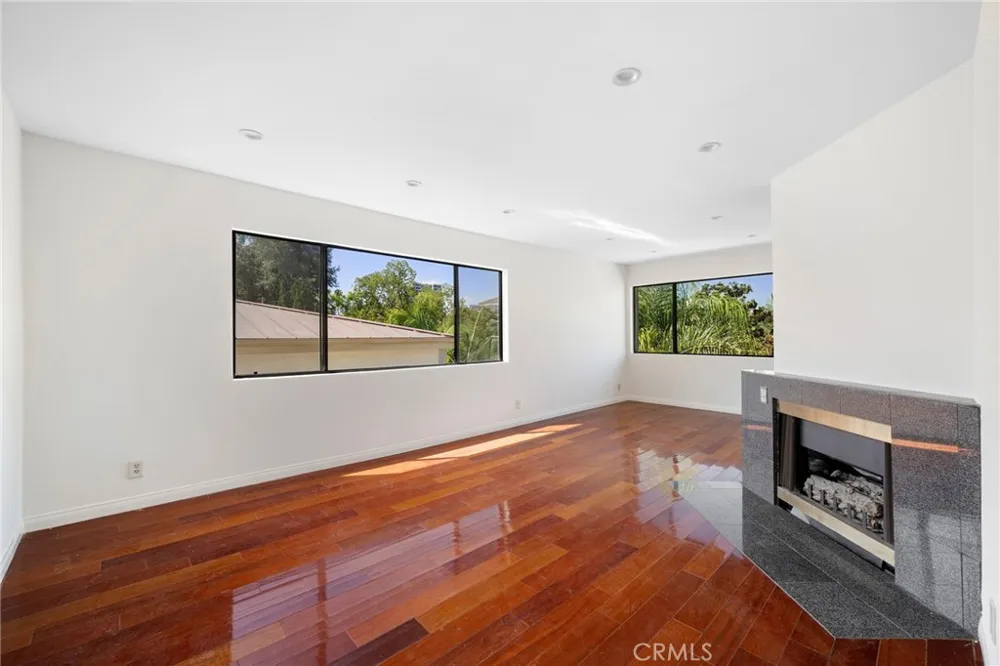 1134 Campbell #307 Glendale, CA 91207