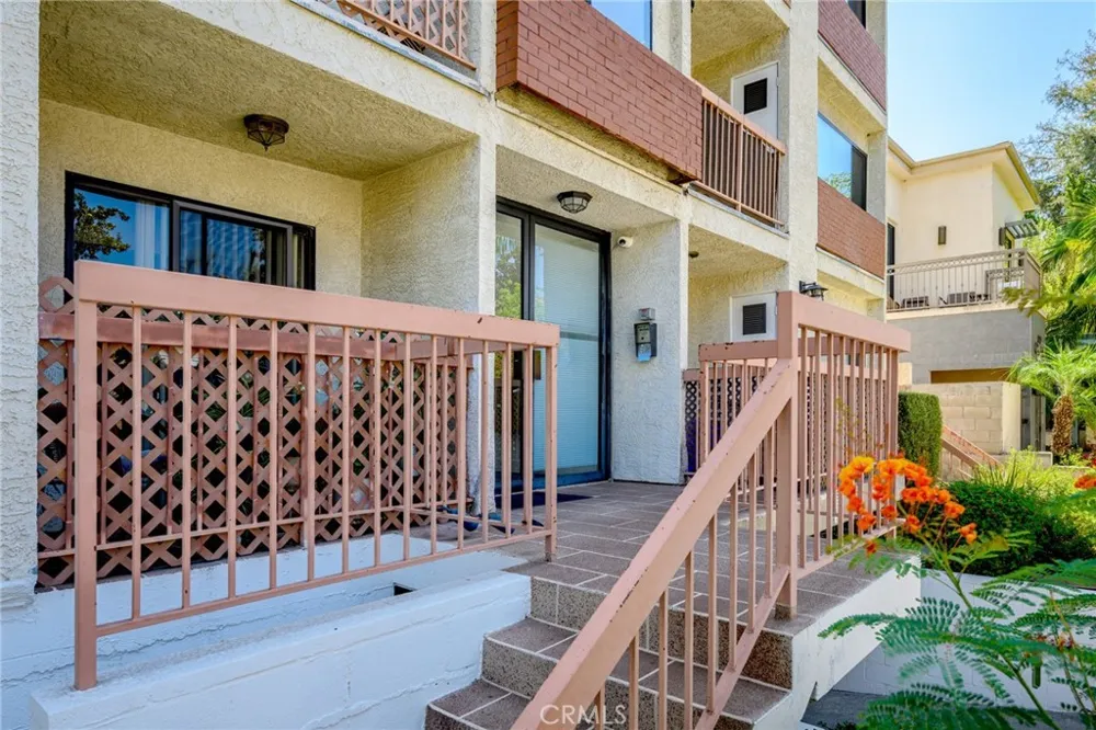 1134 Campbell #307 Glendale, CA 91207