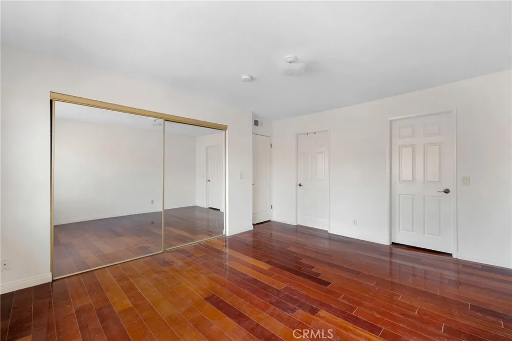 1134 Campbell #307 Glendale, CA 91207