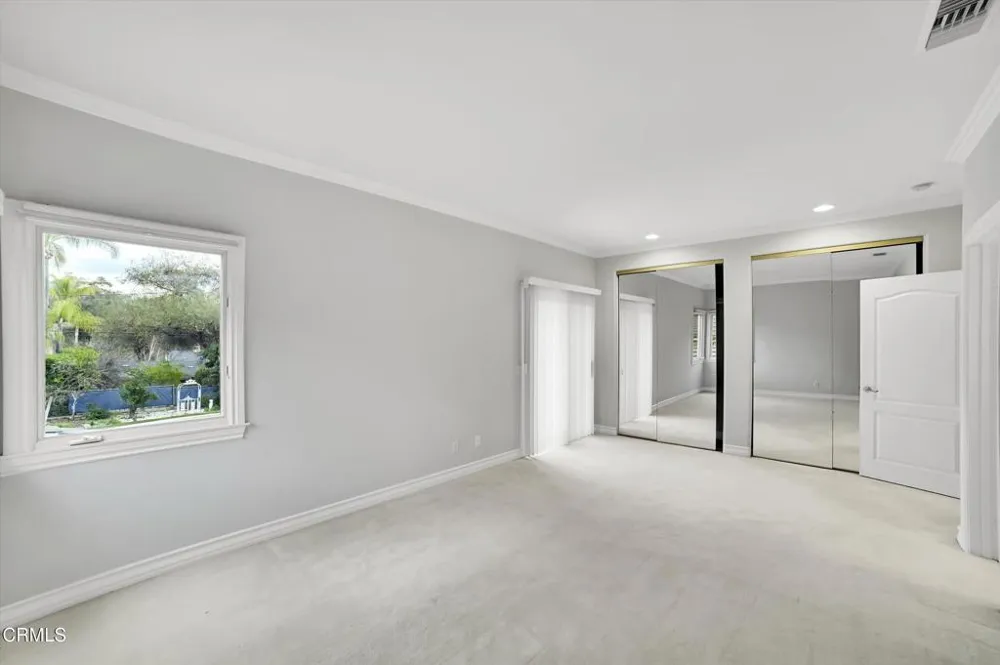 4828 Gould Avenue La Canada Flintridge, CA 91011