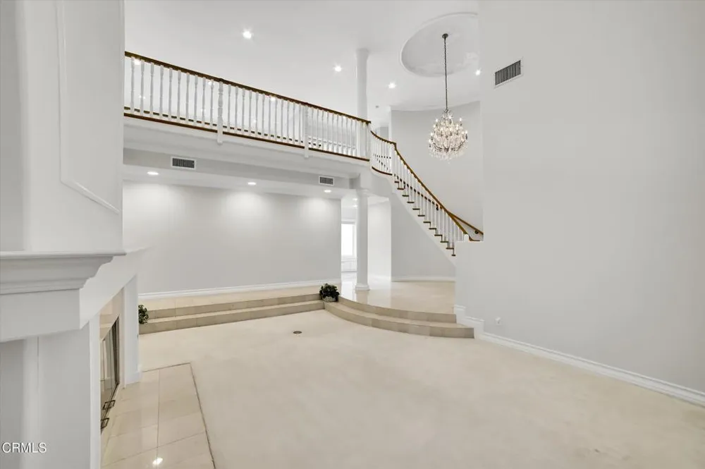 4828 Gould Avenue La Canada Flintridge, CA 91011