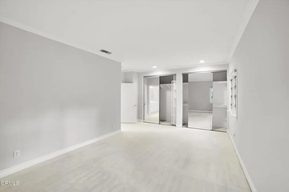 4828 Gould Avenue La Canada Flintridge, CA 91011