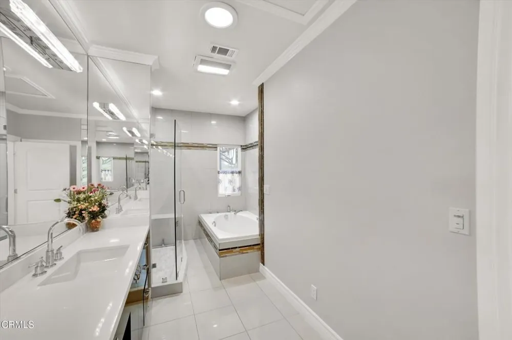 4828 Gould Avenue La Canada Flintridge, CA 91011