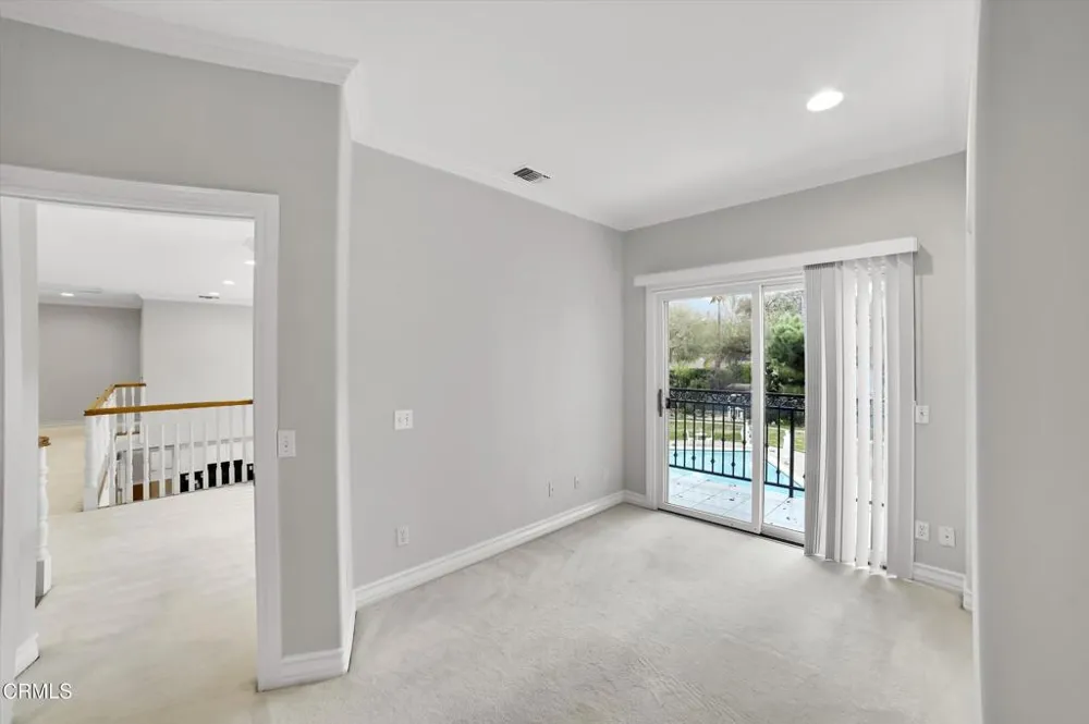 4828 Gould Avenue La Canada Flintridge, CA 91011