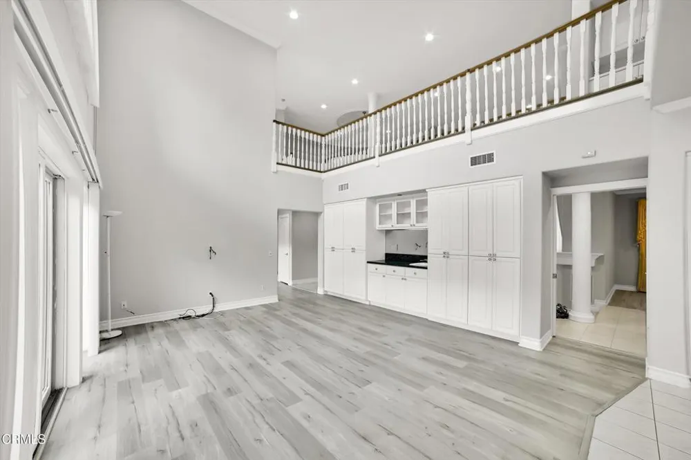 4828 Gould Avenue La Canada Flintridge, CA 91011
