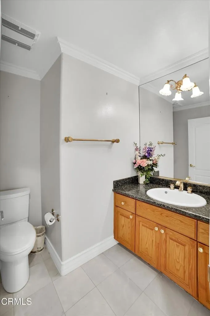 4828 Gould Avenue La Canada Flintridge, CA 91011