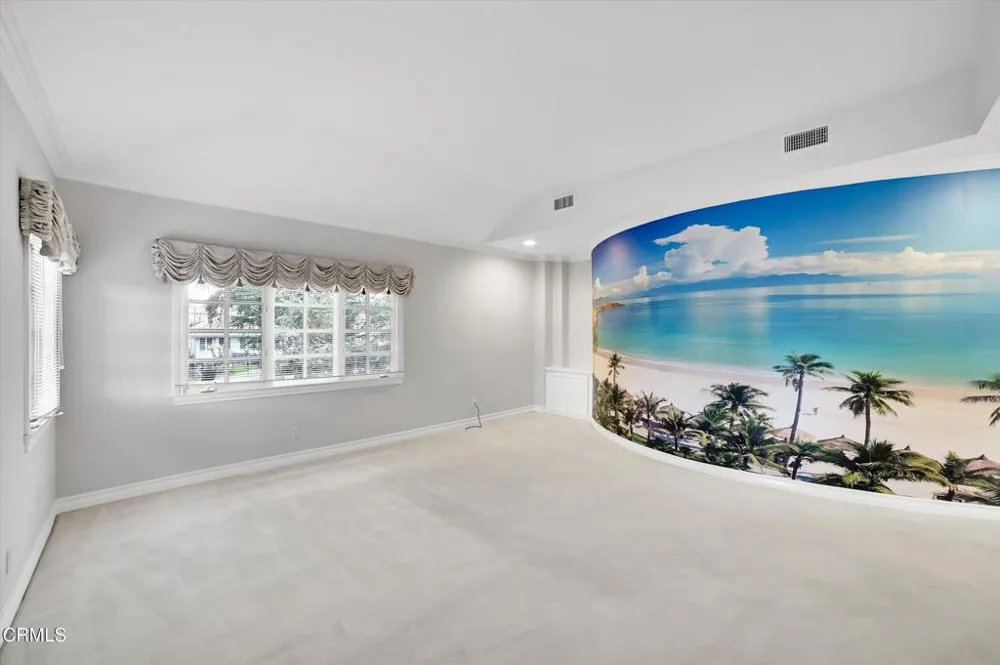 4828 Gould Avenue La Canada Flintridge, CA 91011