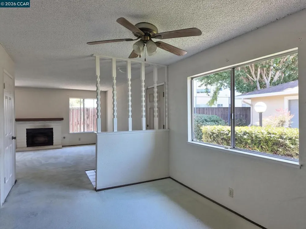 2579 El Portal Drive #A San Pablo, CA 94806