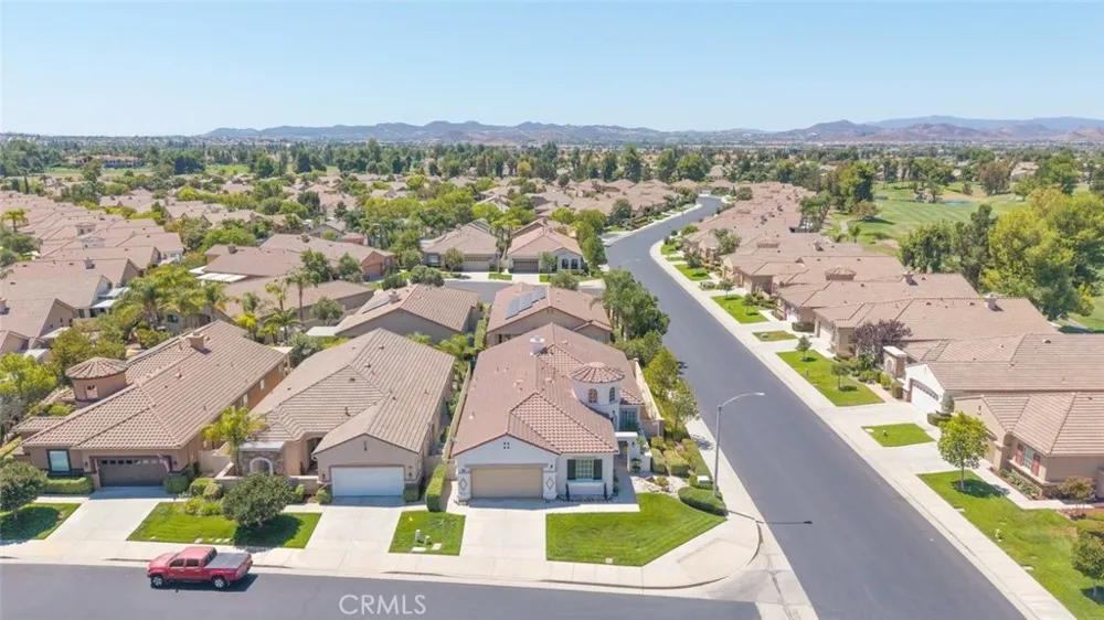 28657 Peach Springs Menifee, CA 92584