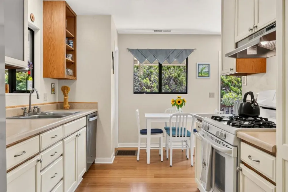 9500 Center Street #4 Carmel, CA 93923