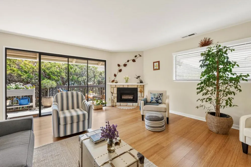 9500 Center Street #4 Carmel, CA 93923