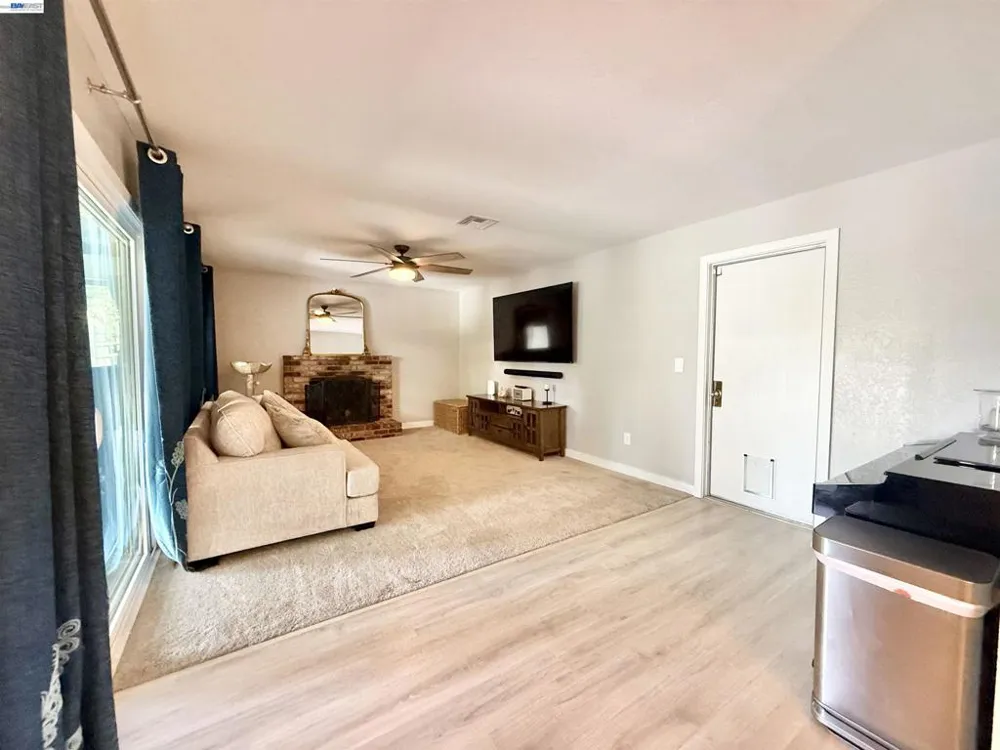 1357 Pajaro Ave Manteca, CA 95336