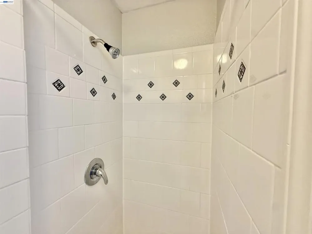 1357 Pajaro Ave Manteca, CA 95336