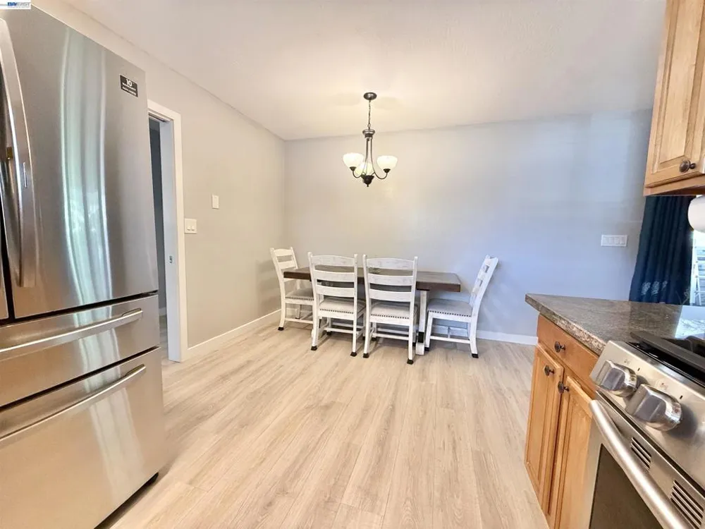 1357 Pajaro Ave Manteca, CA 95336