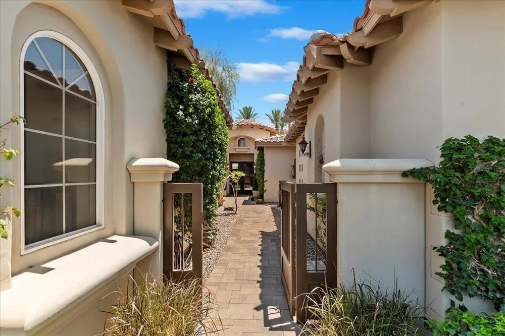 49298 Montana Way La Quinta, CA 92253