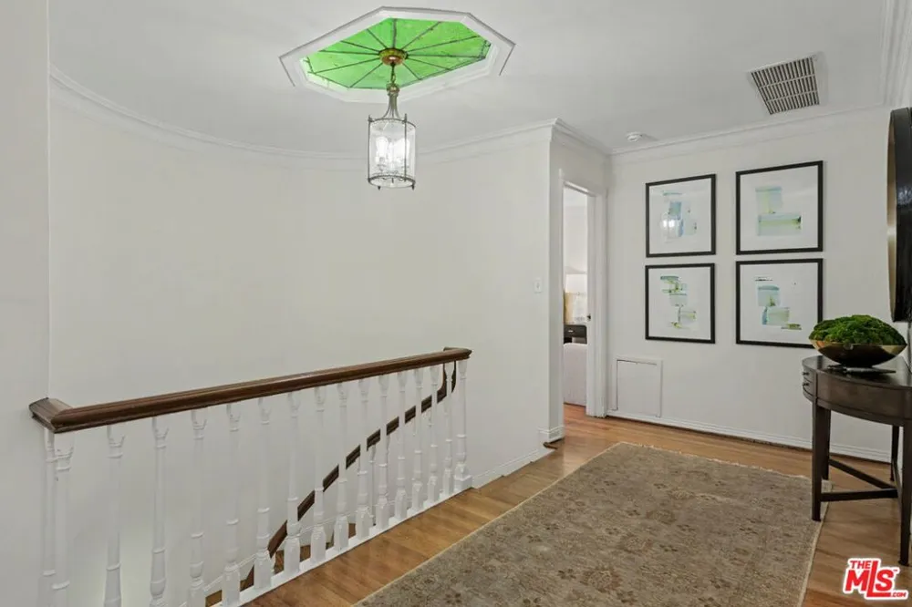 336 Loring Avenue Los Angeles, CA 90024