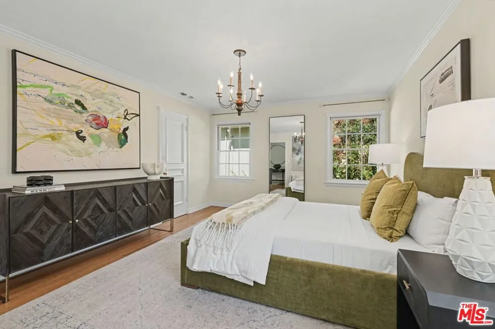 336 Loring Avenue Los Angeles, CA 90024