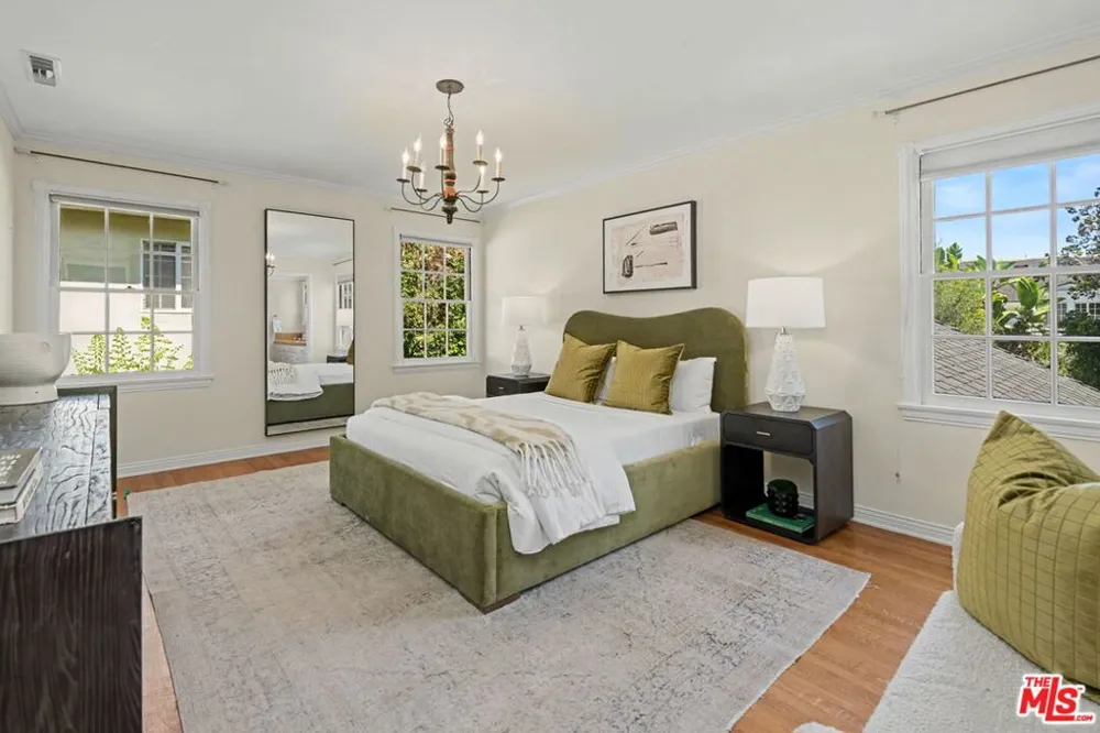336 Loring Avenue Los Angeles, CA 90024