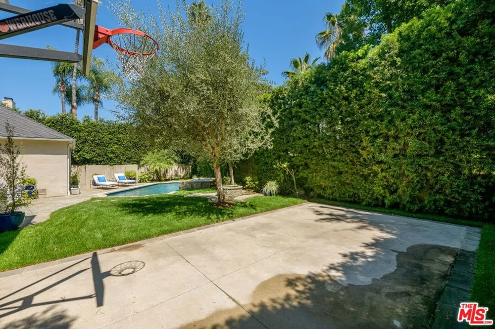 336 Loring Avenue Los Angeles, CA 90024