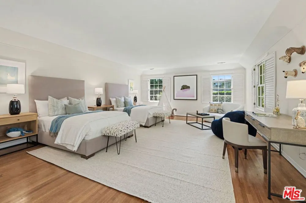 336 Loring Avenue Los Angeles, CA 90024