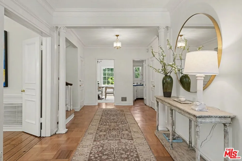 336 Loring Avenue Los Angeles, CA 90024