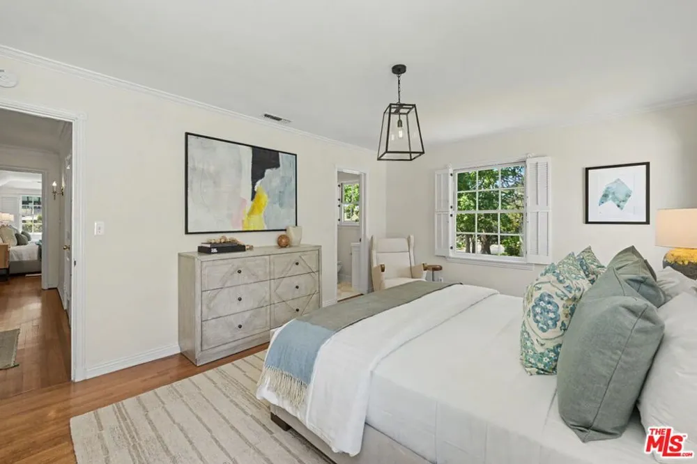 336 Loring Avenue Los Angeles, CA 90024