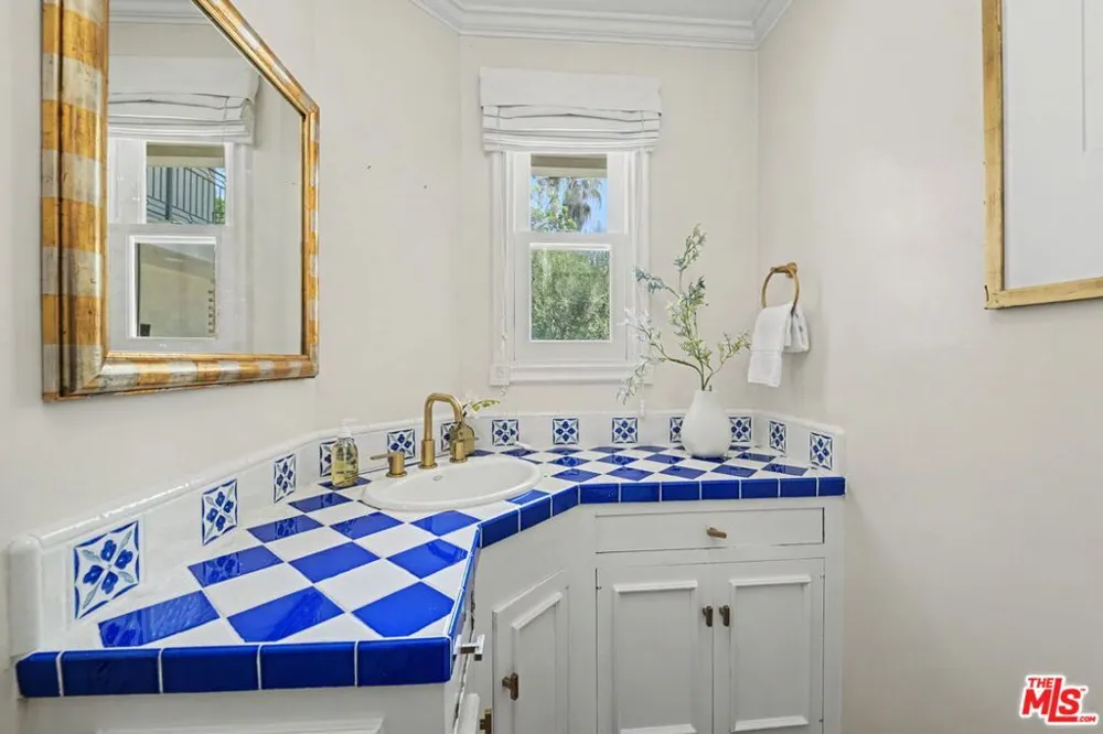 336 Loring Avenue Los Angeles, CA 90024