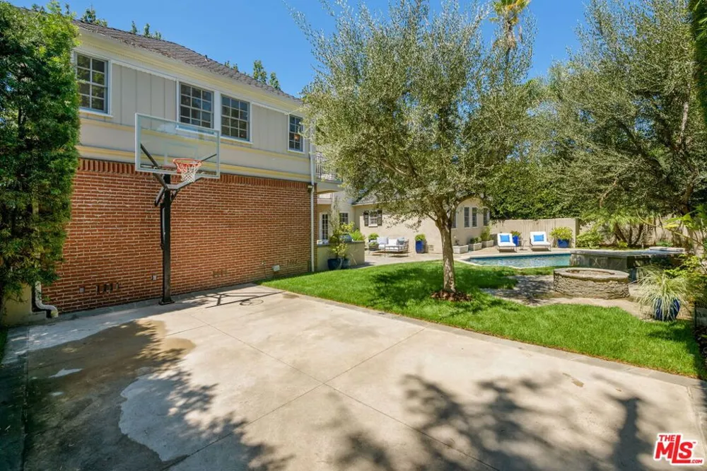336 Loring Avenue Los Angeles, CA 90024