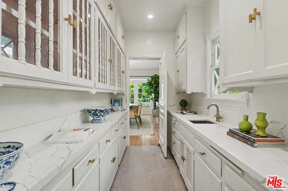 336 Loring Avenue Los Angeles, CA 90024