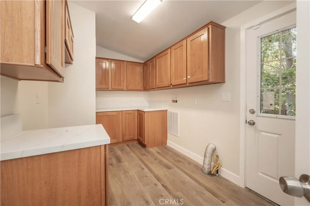 1106 Comanche Fawnskin, CA 92333