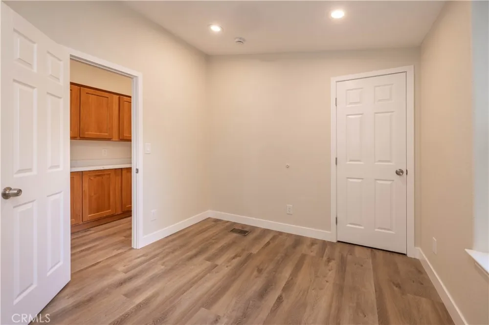 1106 Comanche Fawnskin, CA 92333