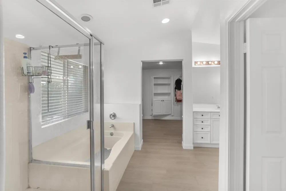 23587 Taft Court Murrieta, CA 92562