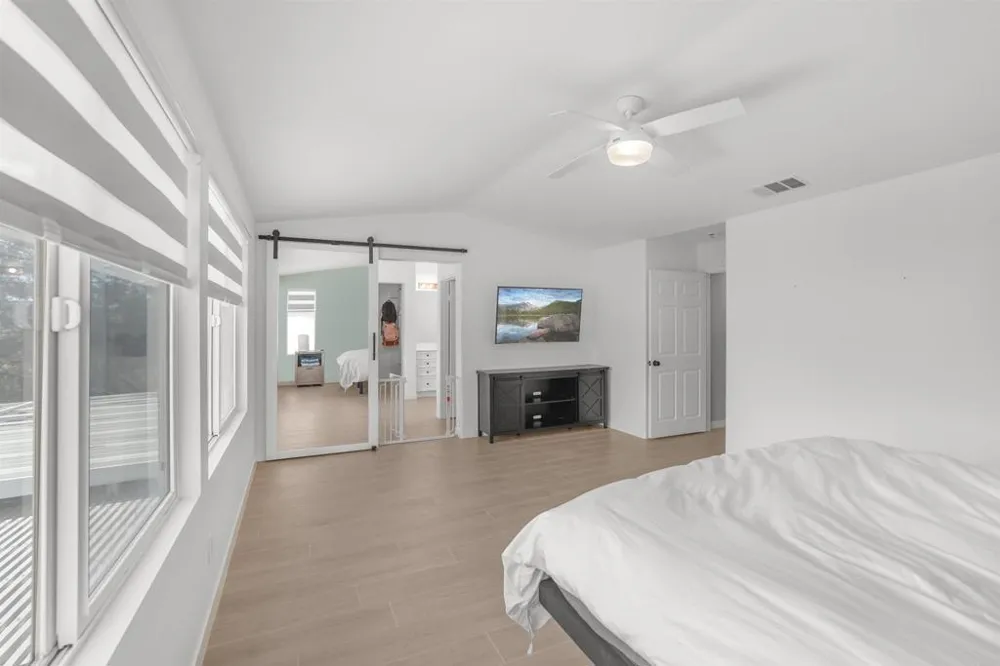 23587 Taft Court Murrieta, CA 92562