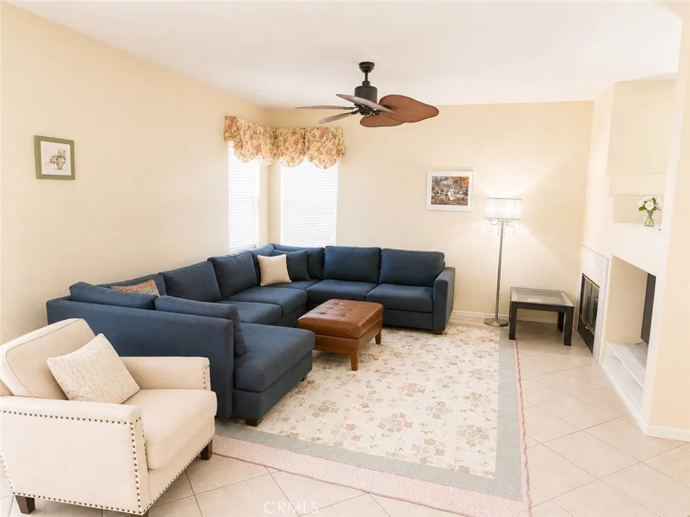 13104 Angeles Trail Way Sylmar, CA 91342