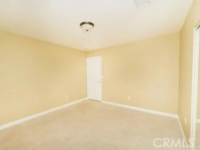 7538 Lynwood Highland, CA 92346