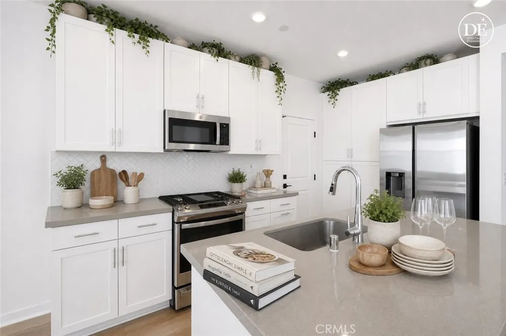 4041 Pomelo Drive Corona, CA 92883
