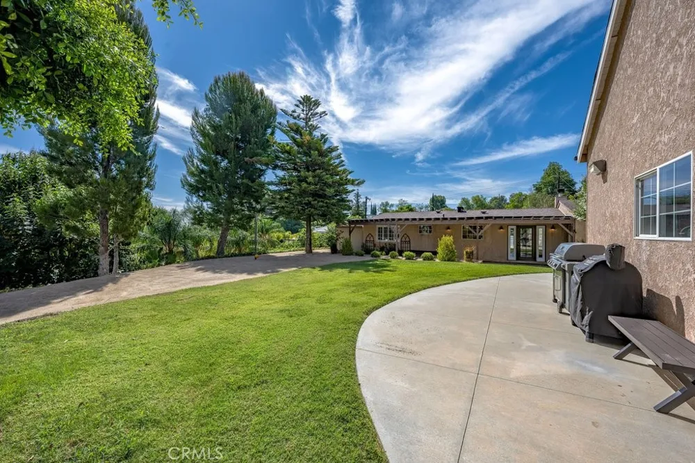 17327 Firma Court Granada Hills, CA 91344